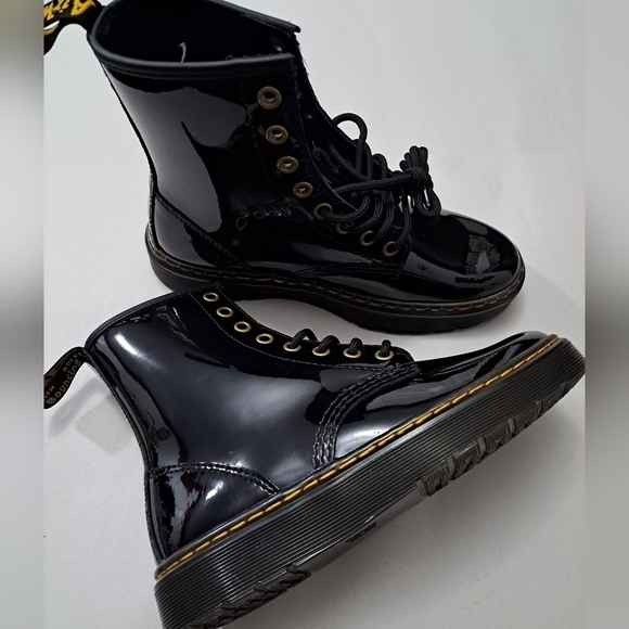 NEW Dr. Martens Zavala Women's/Girl's Combat Boots  Size 5 - Picture 7 of 10